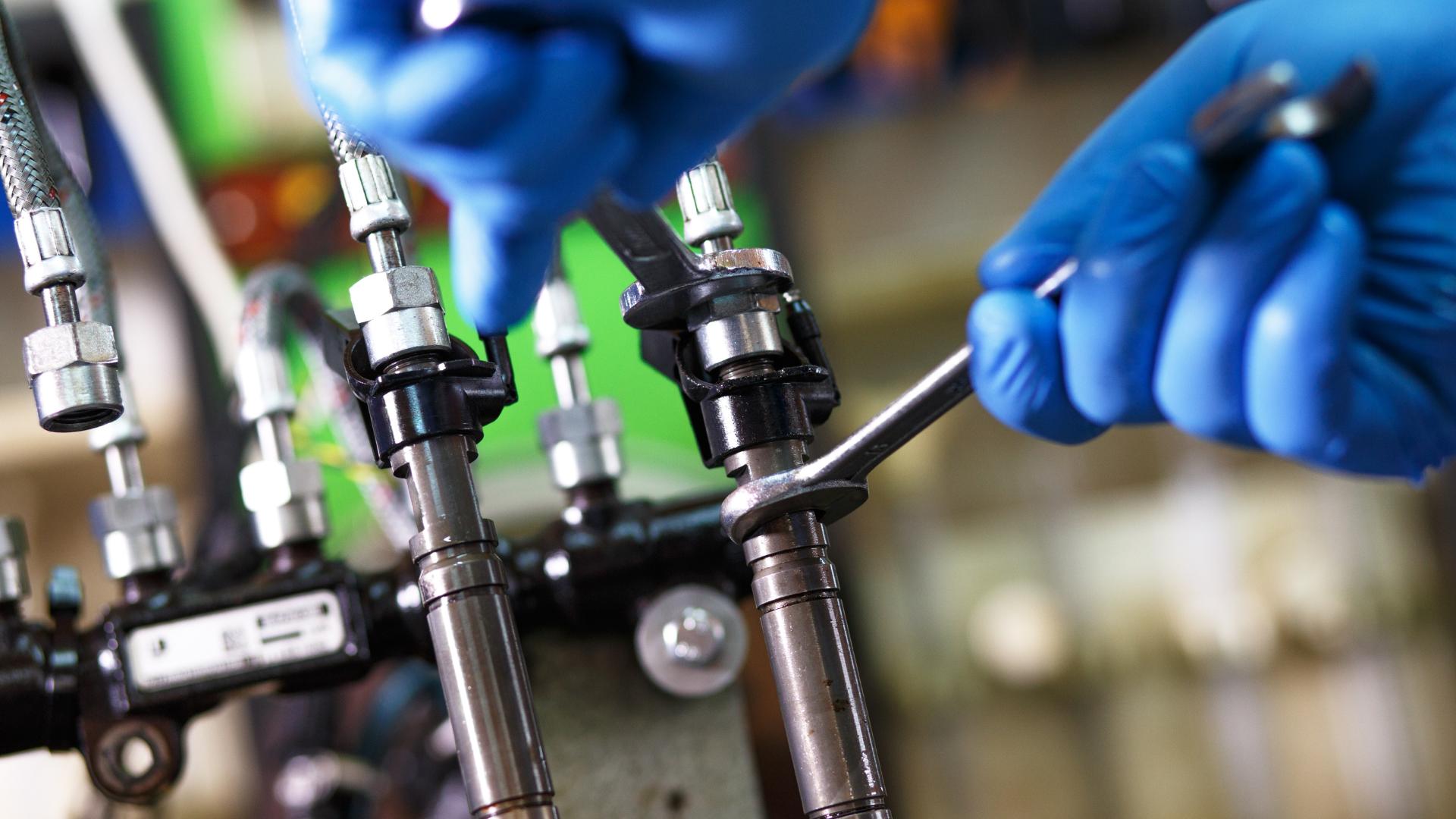 Heavy Equipment Engine Repair in Guyana | Swiss Machinery